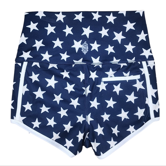 FP Movement Island Time Printed Shorts Star Combo Womens MED - Picture 4 of 7